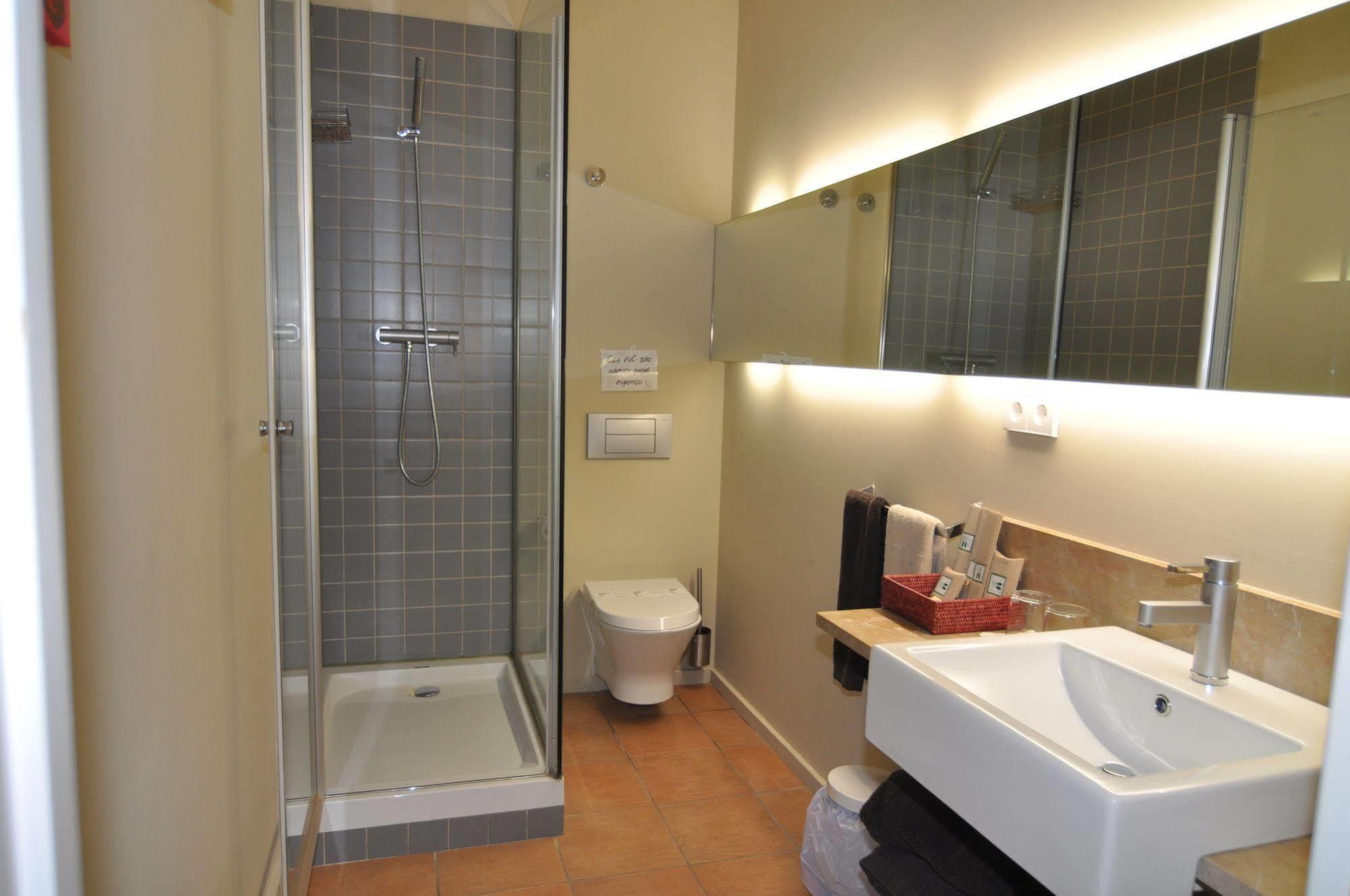 Hostal De Cabrit Sant Mateu Exterior photo
